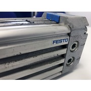 Actuador Lineal FESTO DGP-40-290-PPV-A-B 161782 P308